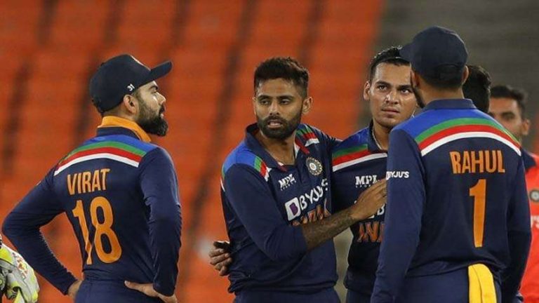 இங்கிலாந்து அணிக்கு எதிரான ஒருநாள் தொடரில் நடராஜனுக்கும், வாஷிங்டன் சுந்தருக்கும் வாய்ப்பு