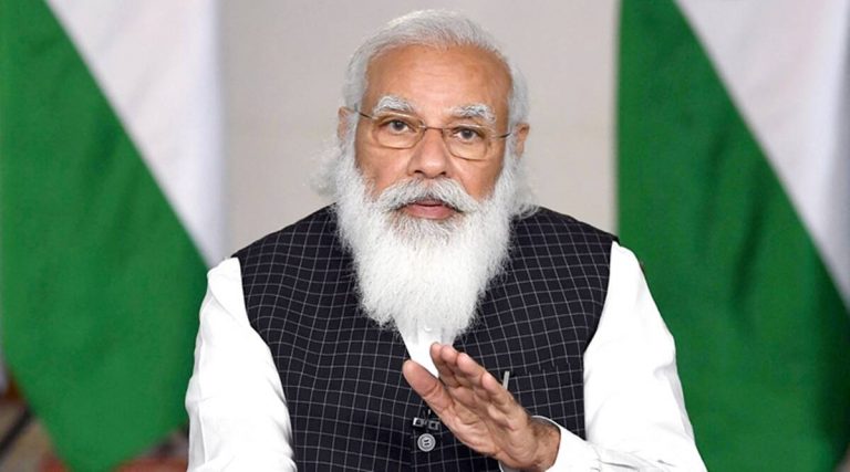 12 மாநில முதல்வர்களுடன் மோடி இன்று கொரோனா பரவல் கட்டுப்பாடுகளை பற்றி ஆலோசிக்க உள்ளார்.