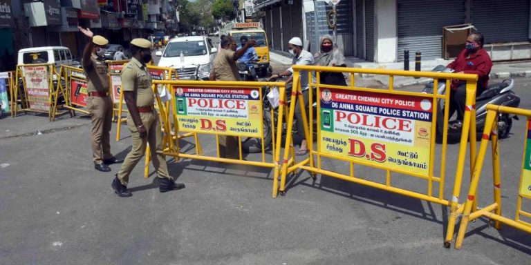 தமிழகம் முழுவதும் நாளை முழு ஊரடங்கு விதிகளை மீறினால் வழக்குப்பதிவு – காவல்துறை எச்சரிக்கை